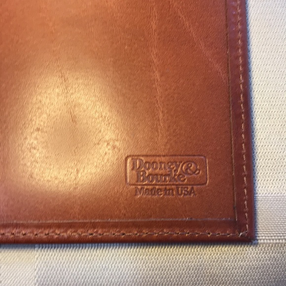 Dooney & Bourke “All Weather Leather” Financial Wallet - Built in TI Calculator - Picture 9 of 13